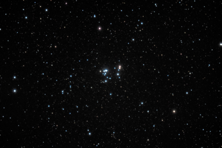 ngc2169 seen using Celestron RASA 8 and ZWO ASI183MC